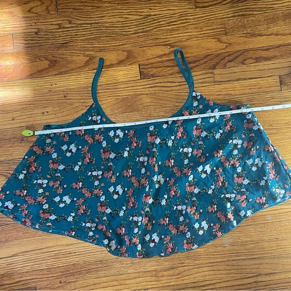 Full Tilt Cropped Flowy Tank Sz L - Picture 2 of 7